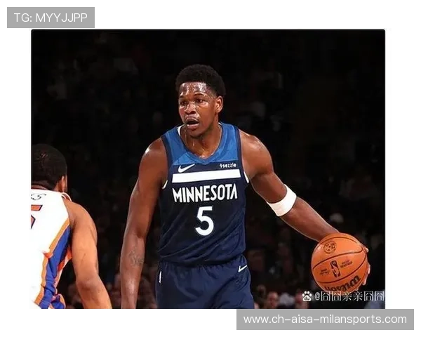 唐斯低位稳稳得手，森林狼在内线立足