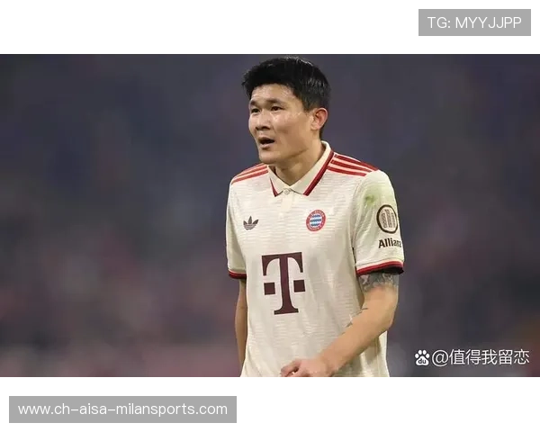 拜仁金玟哉滑铲精准断下传球：草皮上的防守艺术与日常力量